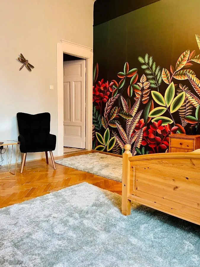 Charm Boutique Apartment Budapest 0*,